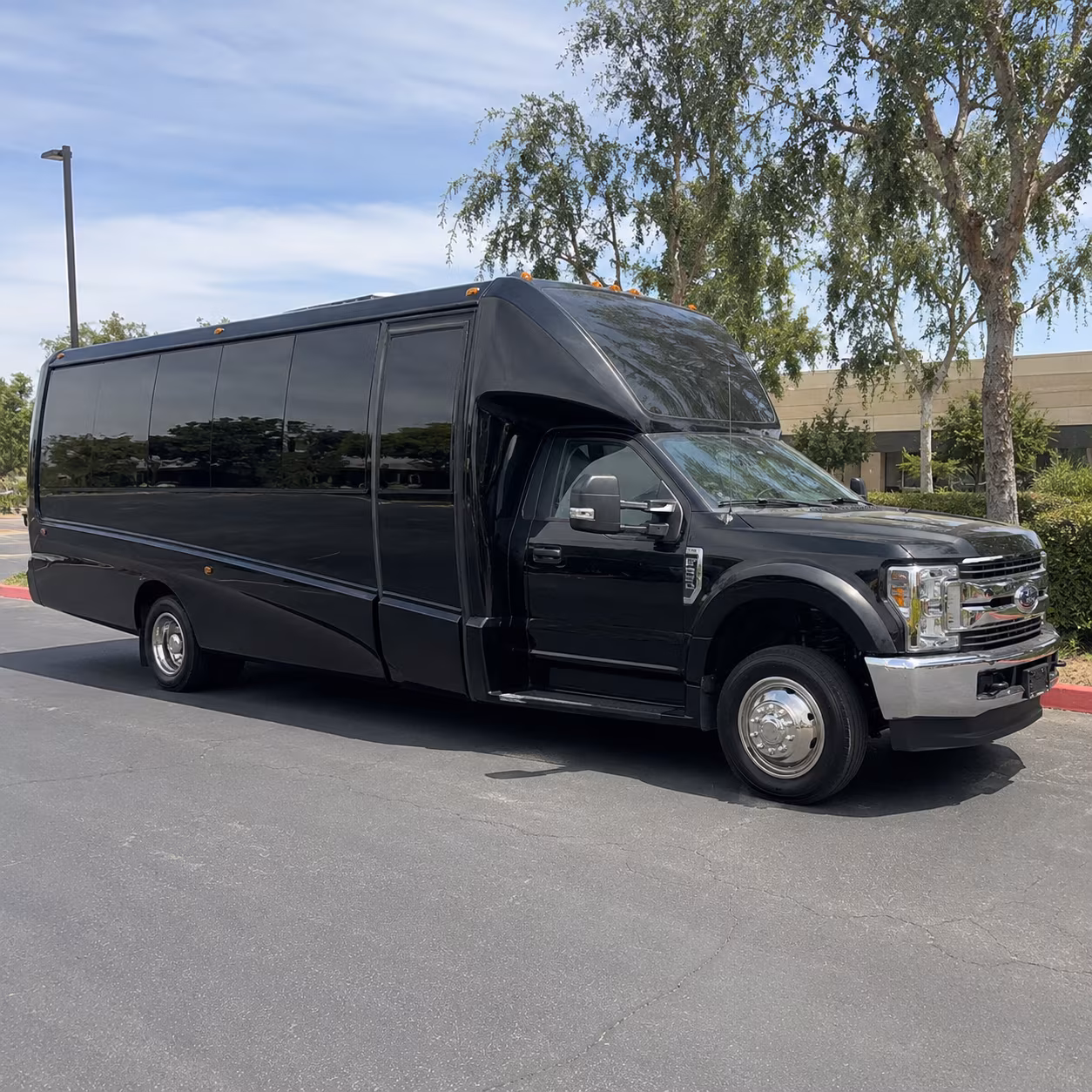 Charlotte Birthday, Sweet 16, & Quinceañera Party Bus Rentals