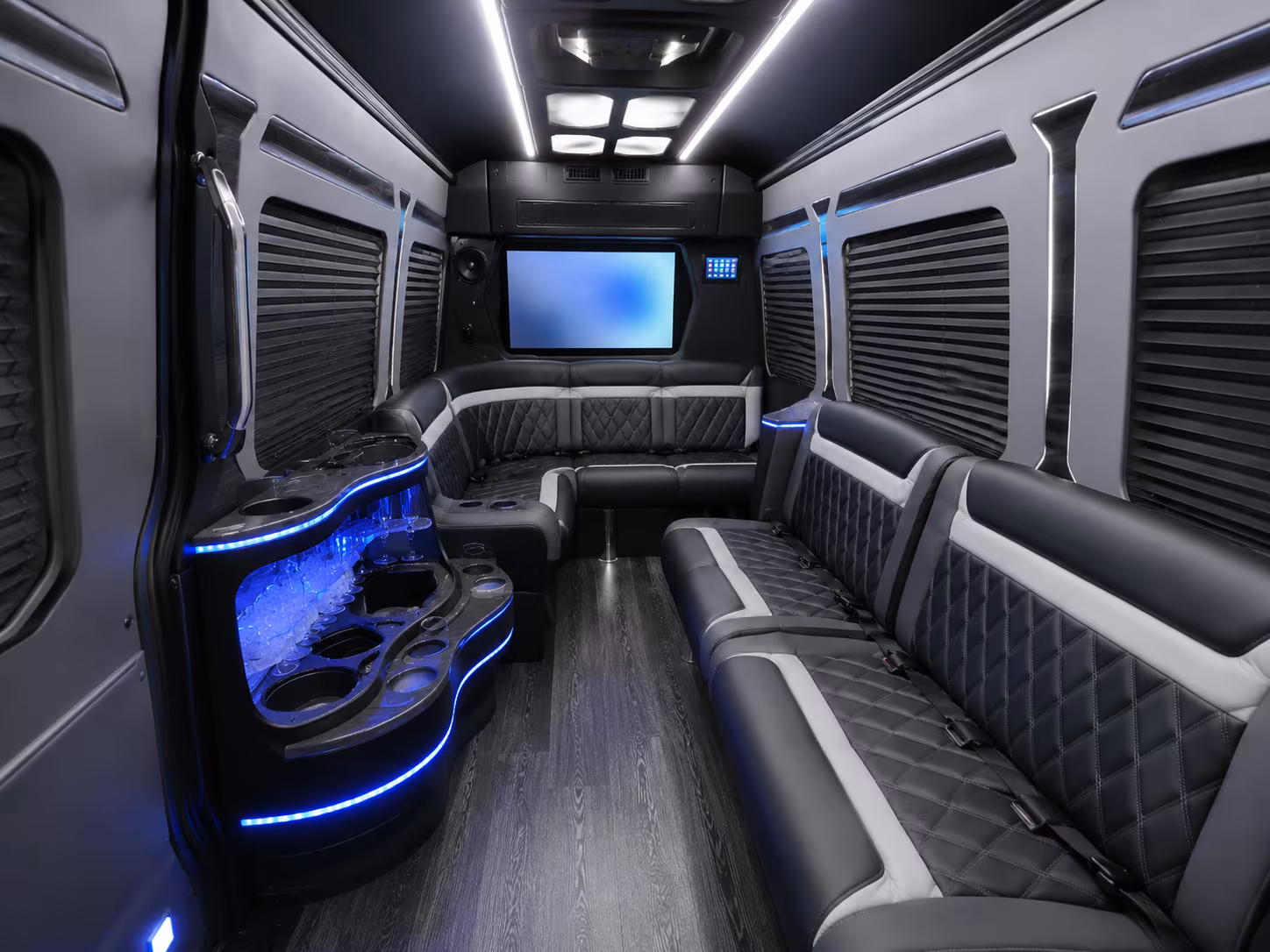Columbia Airport Shuttle & Transportation party bus exterior
