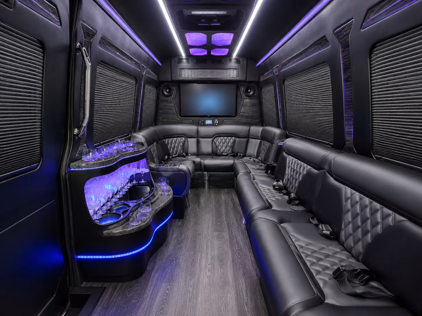 Columbia Airport Shuttle & Transportation party bus exterior